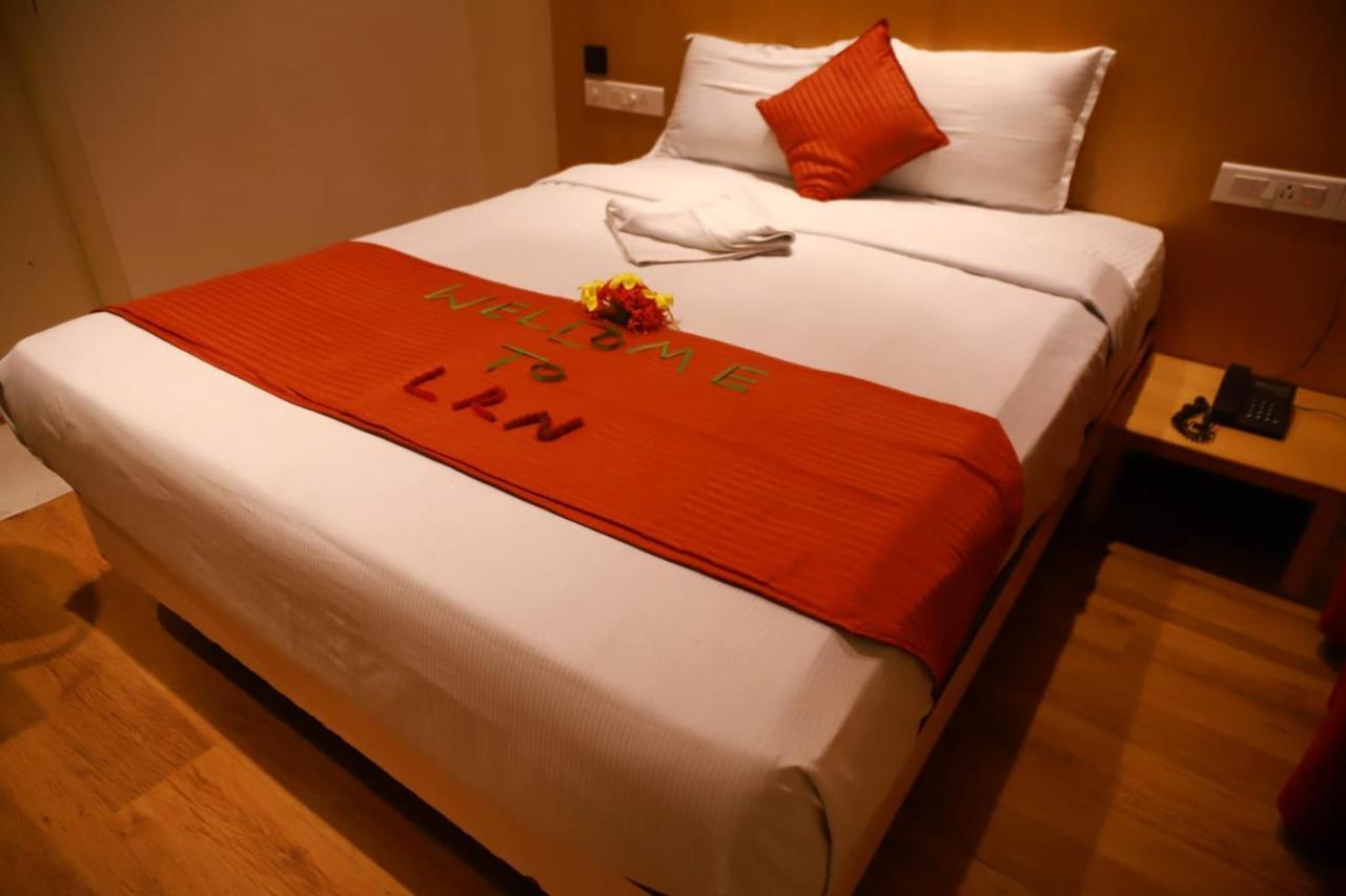 วินก้า แอลอาร์เอ็น เอ็กเซลเลนซี ซาเล็ม Hotel ซาเลม ภายนอก รูปภาพ